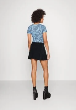 WEEKDAY Trace Skirt - Minifalda - Black 7 WEEKDAY Trace Skirt - Minifalda - Black -Moda Ropa Tienda 1c2c346656b84864a42a47fae826fadf