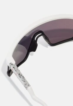 Oakley Unisex - Gafas De Deporte - Matte White/Prizm Road -Moda Ropa Tienda 61a4fffe905b413aa97bc29eb3f1ca78