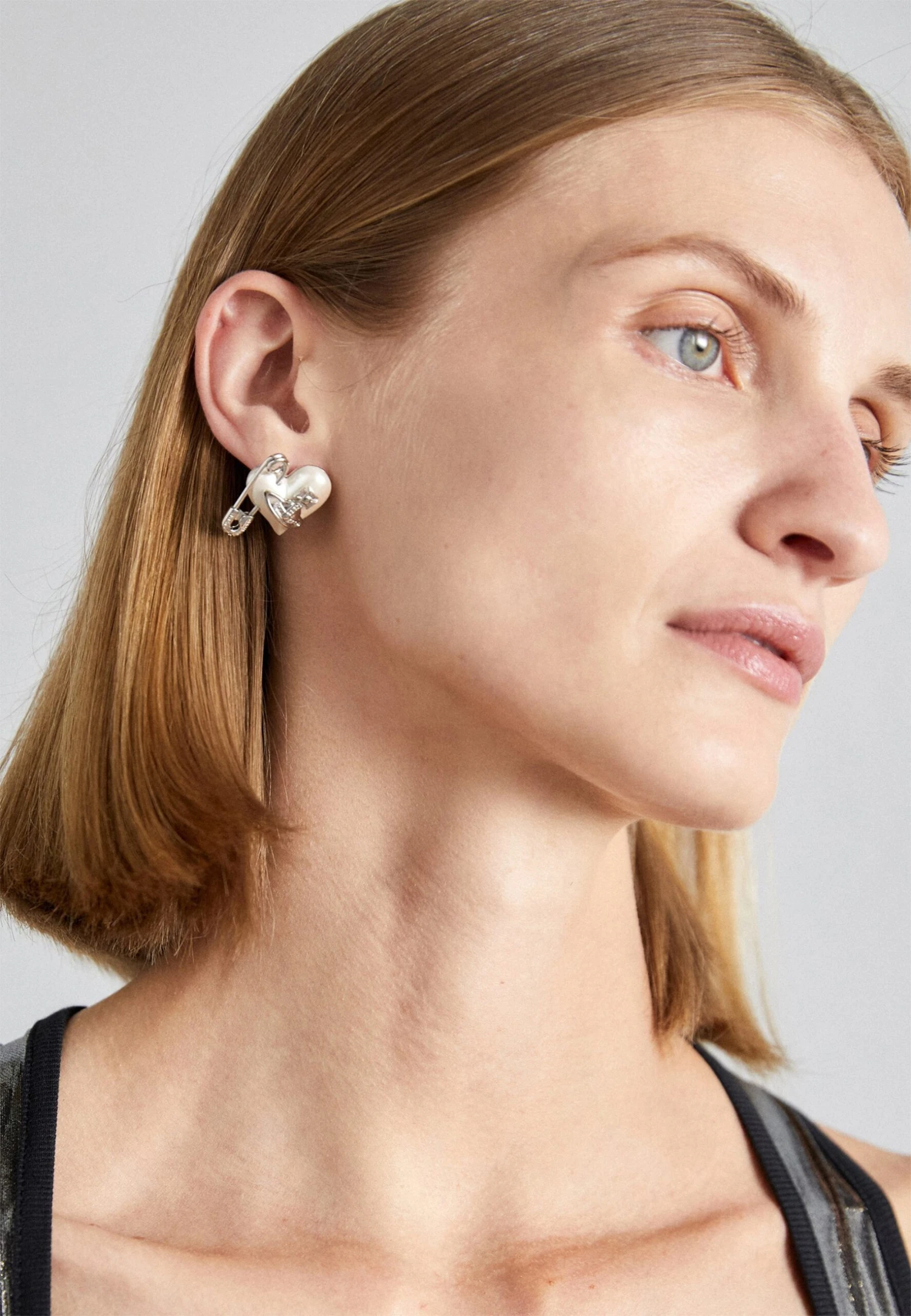 Vivienne Westwood Orietta Earrings - Pendientes - Platinum/Creamrose 2 Vivienne Westwood Orietta Earrings - Pendientes - Platinum/Creamrose - Imagen 2