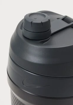 Nike Performance Fuel Jug 64 Oz Chug 1.892 Ml - Cantimplora - Black/Anthracite/White -Moda Ropa Tienda c18f7ceaee6b49cb80fc0f2998d51935