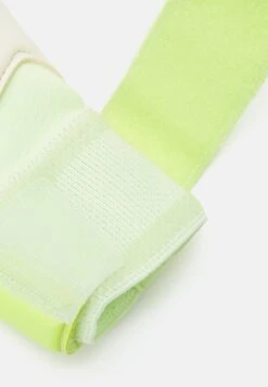Nike Performance Goalkeeper Vapor Grip3 Unisex - Guantes De Portero - Gridiron Barely Volt White -Moda Ropa Tienda dd8287beab784564a65f79e71e069544