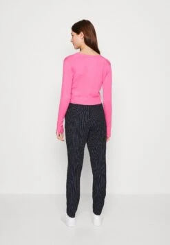 JJXX Jxisabel Soft Noos - Chaqueta De Punto - Carmine Rose 8 JJXX Jxisabel Soft Noos - Chaqueta De Punto - Carmine Rose -Moda Ropa Tienda e1f673d81a8b44f7b8bdd37607be99f5