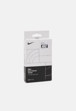 Nike Performance Cooling Towel Unisex - Toalla - Black/White -Moda Ropa Tienda e3679ee46d3144099f984ed3e6cd7e63